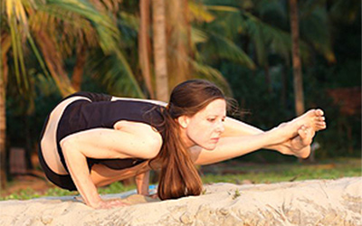 Caroline Klebl Yoga Step
